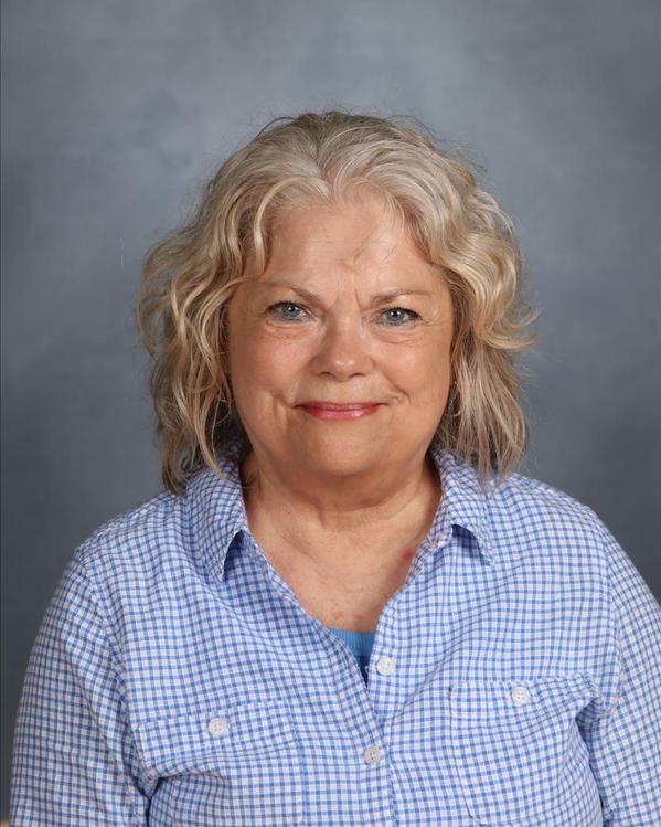 Newark Catholic High School - Vicki Miller - Lunchroom