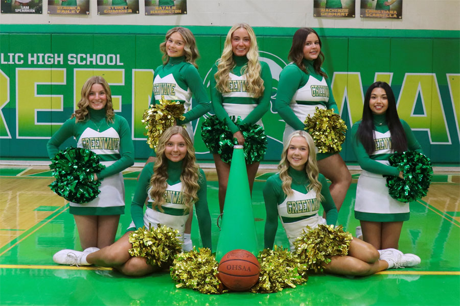 Newark Catholic High School Winter Cheerleading